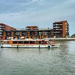 3 Waves Starowka- Gym, Sauna, Kidsplay, Parking Apartment *