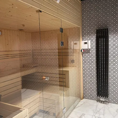 3 Waves Starowka- Gym, Sauna, Kidsplay, Parking *